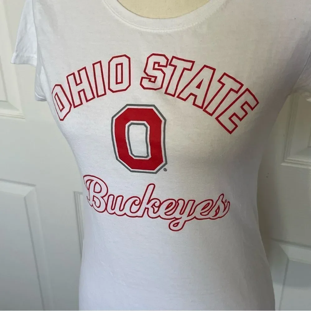 The Ohio State Buckeyes White Short Sleeve T-Shirt, Medium